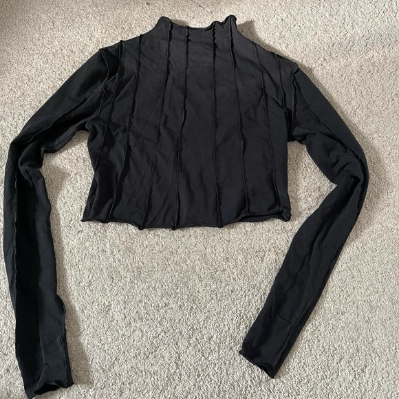 Reebok Tops - REEBOK | LONG SLEEVE CROPPED MOCK NECK